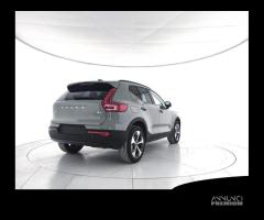 VOLVO XC40 B3 Mild hybrid Benzina Plus Dark