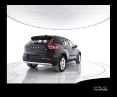 VOLVO XC40 B3 Mild hybrid Benzina Core