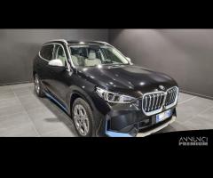 BMW iX1 xDrive30 xLine Comfort Travel package