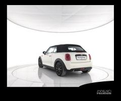 MINI Cabrio Cooper D 1.5 Cooper D Boost