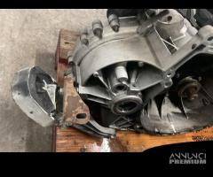 CAMBIO MANUALE COMPLETO FORD Focus Berlina 4Â° Ser