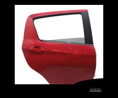 PORTIERA POSTERIORE DESTRA TOYOTA Yaris Serie 6700