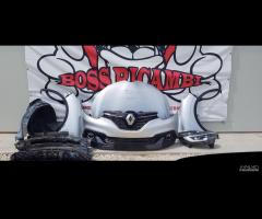 Renault Kadjar musata paraurti cofano fanali