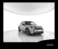 MINI Cooper 3 porte 1.5 Yours