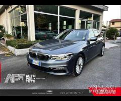 BMW Serie 5 530d Touring xdrive Luxury 265cv auto - 1