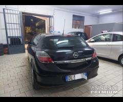 Opel Astra GTC 1.4 benzina unico prop 2008 - 7