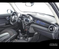 MINI Cooper D 1.5 - 12