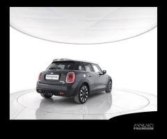 MINI Cooper SD 5 porte 2.0 aut. Hype