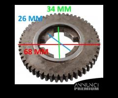 Ingranaggio prima marcia Benelli 4V 53 denti