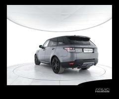 LAND ROVER Range Rover Sport 3.0 TDV6 HSE Dynami