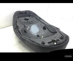 SELLA SADDLE RIFODERATA PIAGGIO BEVERLY 4T 4V IE 3