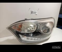 FARO ANTERIORE SINISTRO KIA Rio 3Â° Serie KI426491