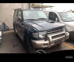 Ricambi MITSUBISHI PAJERO V20 3 PORTE 1998 Target