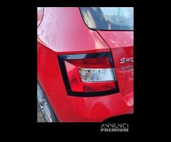 Fanale posteriore sinistro SKODA FABIA del 2016