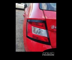 Fanale posteriore sinistro SKODA FABIA del 2016