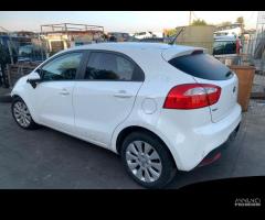 Ricambi Kia Rio 2012 1.4 diesel d4fc 66kw - 3