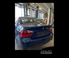 Ricambi BMW 320D 1995cc E90 del 2008