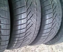 4completo di 4. Gomme. Usate 275 55 19. Dunlop