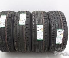 4 gomme. Nuove 225 50 17. Triangle Th 201