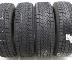 4 gomme usate 215 60 16 Pirelli carrier 103 101