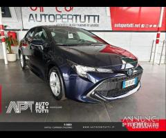 Toyota Corolla 1.8h Business cvt