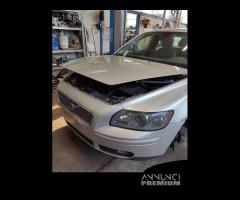 Ricambi VOLVO V50 1997cc diesel del 2006