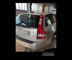 Ricambi VOLVO V50 1997cc diesel del 2006