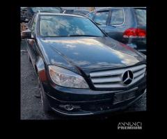 Ricambi Mercedes classe C w204 2009 2.0 CDI 646811