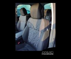 Sedile anteriore sx PEUGEOT 3008 del 2010