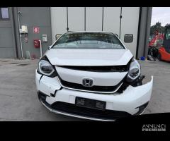 HONDA JAZZ per ricambi usati LEB8