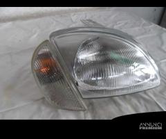 FARO ANTERIORE DESTRO FIAT 600 Serie 46514923 187A