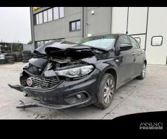 FIAT TIPO per ricambi usati 940B7000