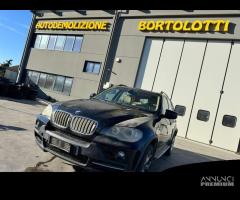 BMW X5 E70 per ricambi usati 306D3