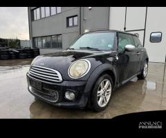 MINI ONE R56 per ricambi usati N16B16A