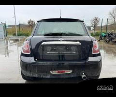 MINI ONE R56 per ricambi usati N16B16A - 6