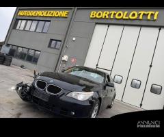 BMW 520D E60 per ricambi usati 204D4