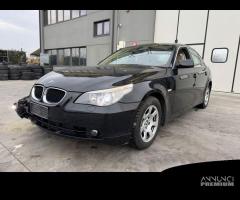 BMW 520D E60 per ricambi usati 204D4