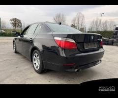 BMW 520D E60 per ricambi usati 204D4