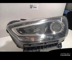 FARO ANTERIORE SINISTRO HYUNDAI i40 Serie (CW) (11