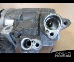 Compressore clima BMW 116D E87 2.0 del 2010 - 9