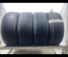 Gomme Usate HANKOOK 235 50 18 - 2