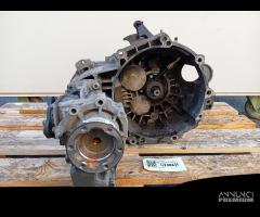 CAMBIO MANUALE COMPLETO AUDI TT Serie (8J3) NFM 6