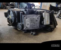 Proiettore sinistro AUDI A4 del 2011 - 6