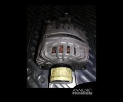 Alternatore PEUGEOT 208 1560cc HDI del 2016