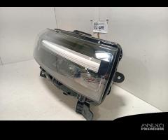 FARO ANTERIORE DESTRO DACIA Duster Serie 260107725