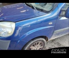 Parafango sinistro FIAT DOBLO del 2006