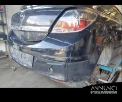 Paraurti posteriore OPEL ASTRA H del 2006