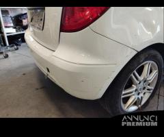 Paraurti post MERCEDES-BENZ CLASSE A 160 2012