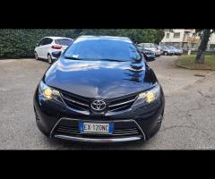 Toyota Auris 2.0 D-4D Active - 6