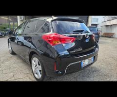 Toyota Auris 2.0 D-4D Active - 14